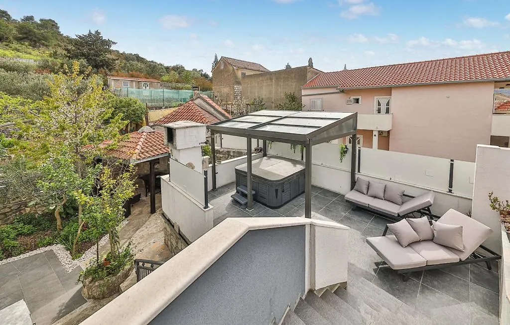 Premium Apartment With Jacuzzi Trogir Croatia